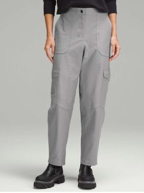 Lululemon Light Utilitech Cargo Pocket High-Rise Pant